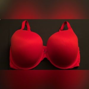 38DDD Victoria’s Secret Push-Up Bra
